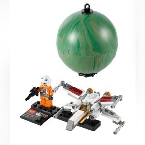 NEW LEGO Star Wars X-Wing Starfighter & Yavin 4 Set #9677